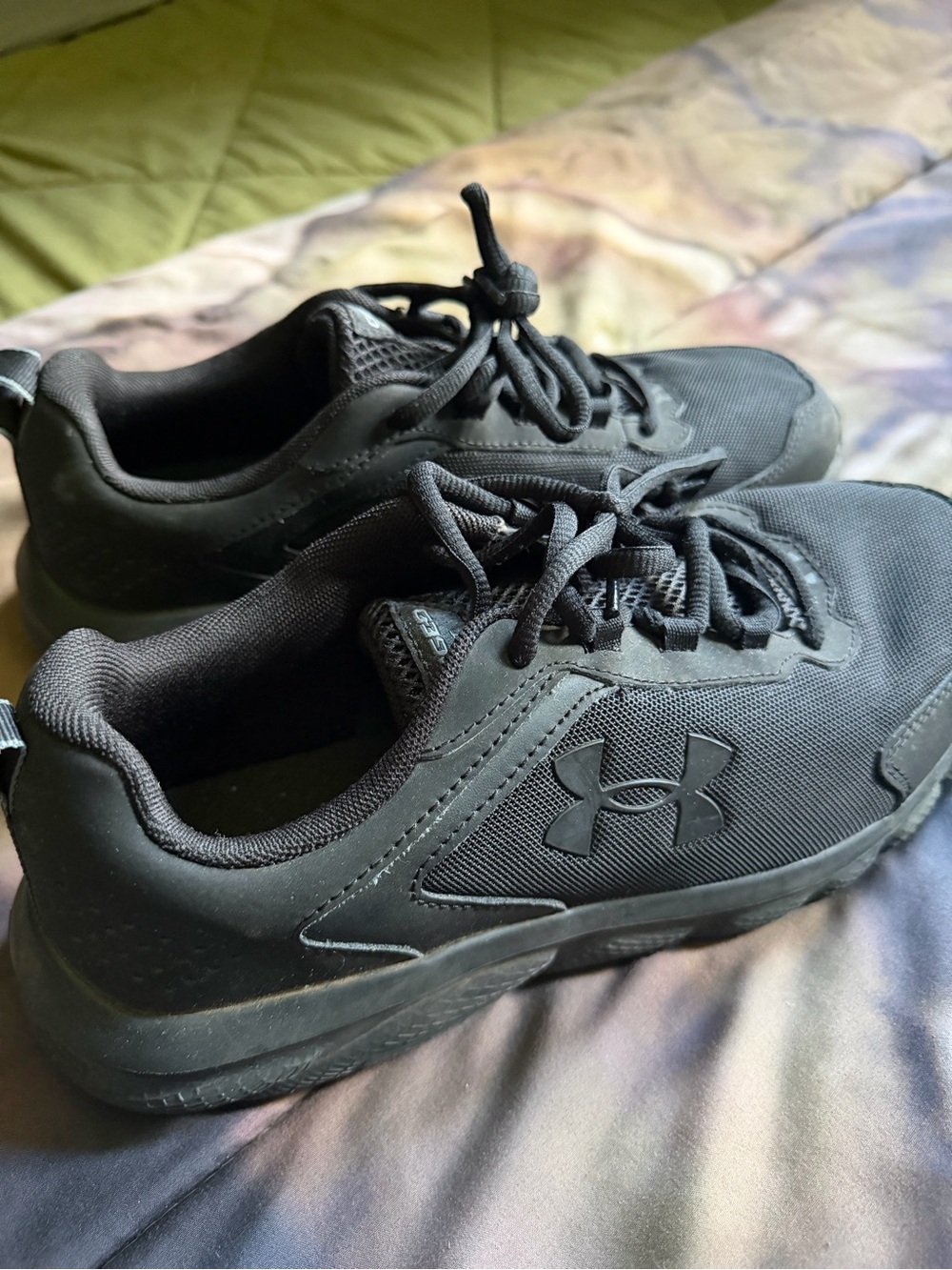 Under Armour Men's Black Athletic Training Shoes, worn once